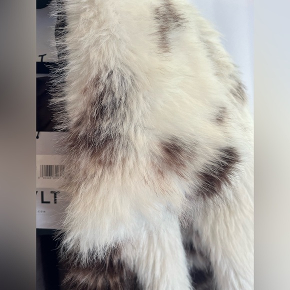 NVLT Faux Fur Cow Print Coat Jacket Women’s M Black White NWT MSRP $198 - Picture 6 of 12